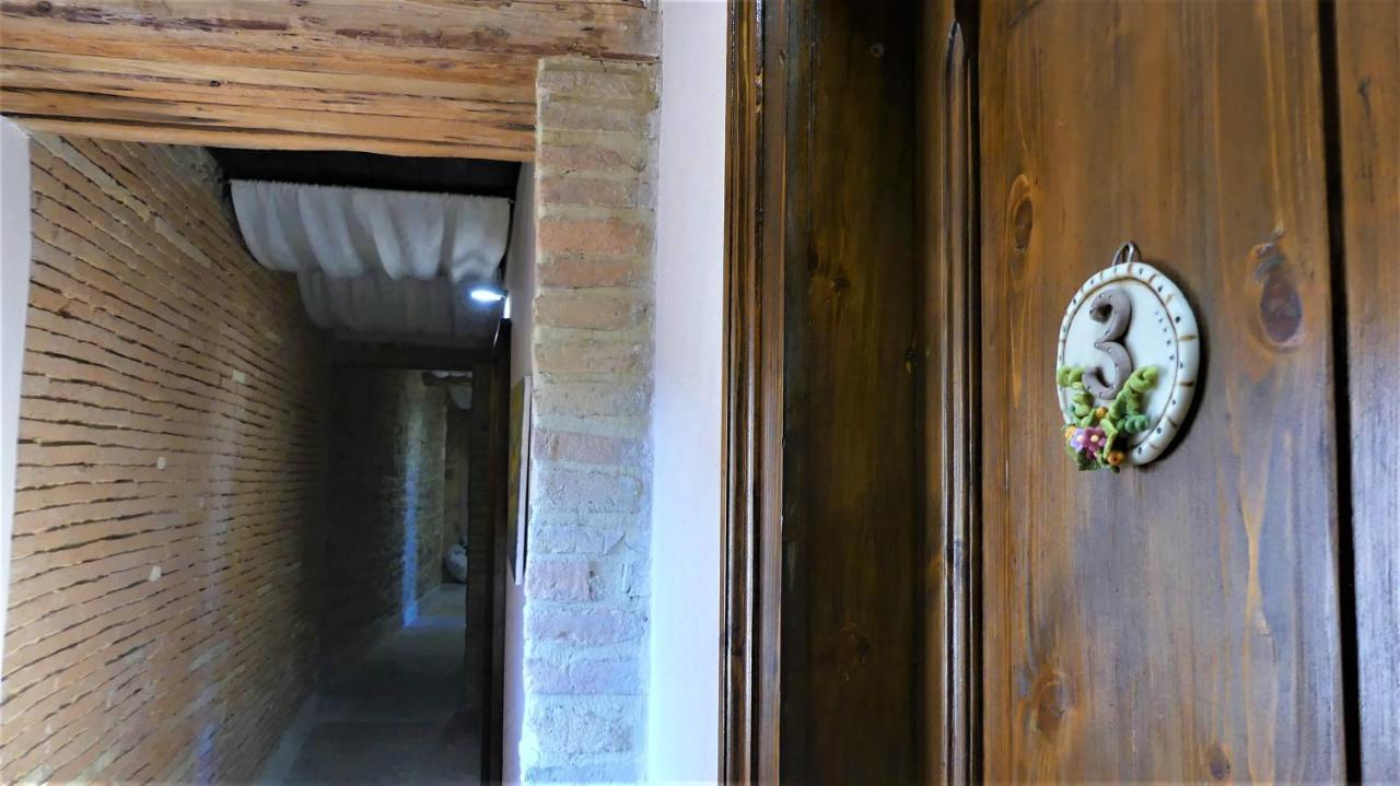 Il Vicoletto Di Bibi - B&B Staffolo Exterior foto