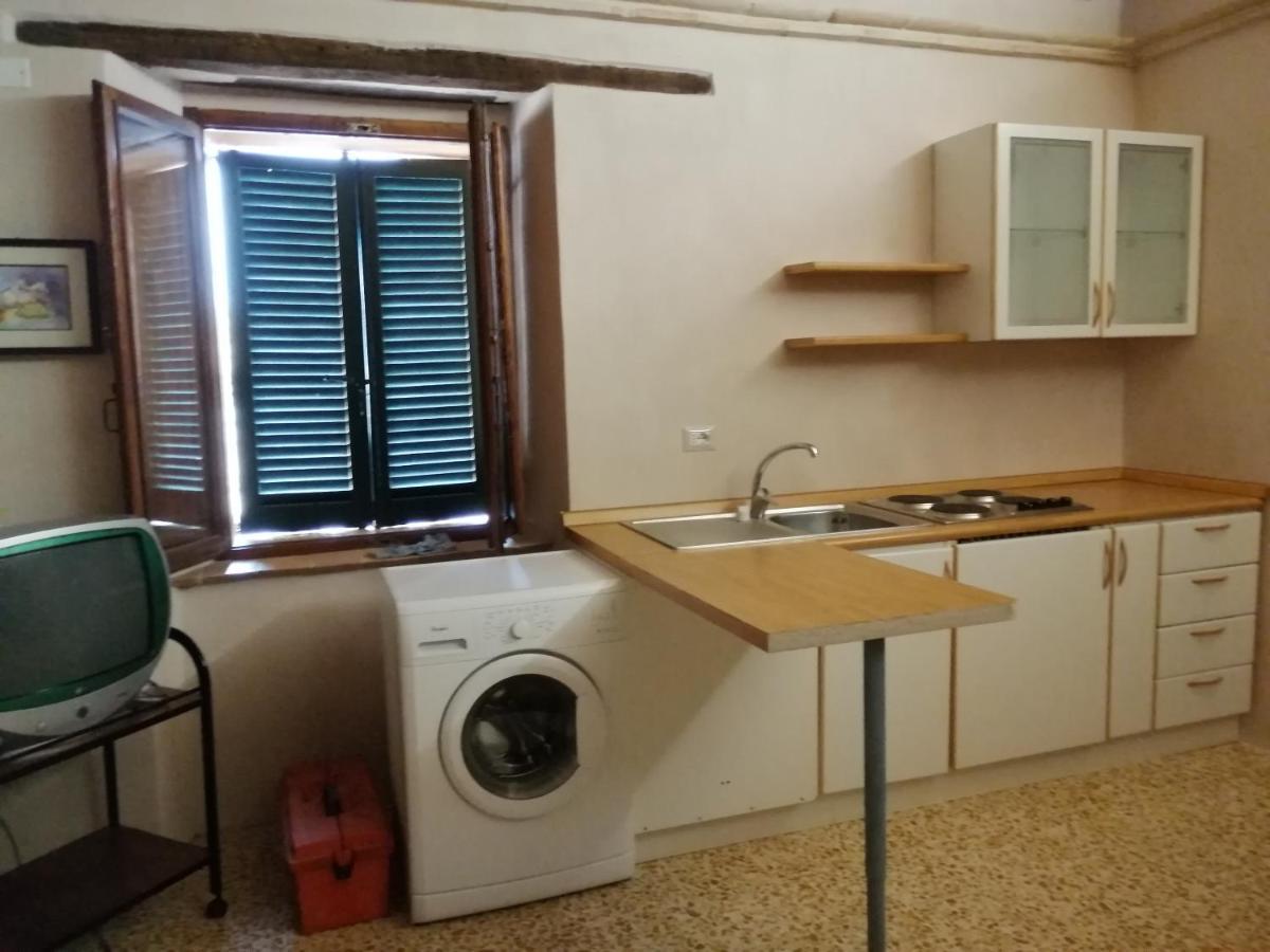 Il Vicoletto Di Bibi - B&B Staffolo Exterior foto